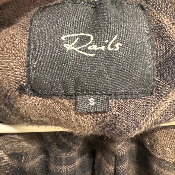 Rails Olive Shadow With Flocked Stars Top - Picture 3 of 4